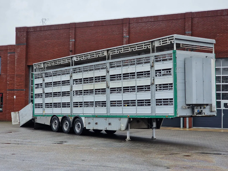 Pezzaioli 4 deck - Water & Ventilation - Lifting floors - Lifting roof - شاحنة نقل المواشي نصف مقطورة: صور 1 Pezzaioli 4 deck - Water & Ventilation - Lifting floors - Lifting roof - شاحنة نقل المواشي نصف مقطورة: صور 1