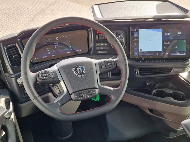 جديد شاحنة جرار Scania 660S V8 NGS Highline 6x2/4 - New - Full spec - Retarder - Night clima - Led - Leather - Navi: صور 11