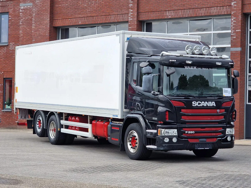 Scania P280 6x2*4 - Box - Loadlift - Low KM - Steering axle - Euro 6 - Full air - بصندوق مغلق شاحنة: صور 1 Scania P280 6x2*4 - Box - Loadlift - Low KM - Steering axle - Euro 6 - Full air - بصندوق مغلق شاحنة: صور 1