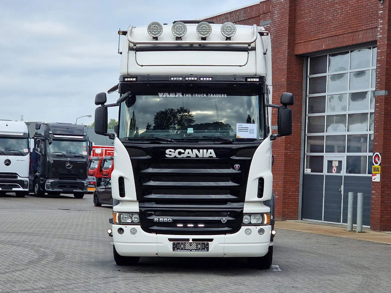 Scania R500 V8 Topline 6x2 - PTO/Hydraulic - Manual gearbox - Steel/air suspension - شاحنة جرار: صور 2 Scania R500 V8 Topline 6x2 - PTO/Hydraulic - Manual gearbox - Steel/air suspension - شاحنة جرار: صور 2
