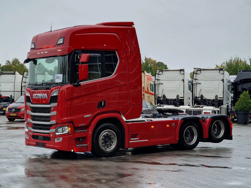 Scania R580 V8 NGS Highline 6x2 - Retarder - Leather - Full air - 3.15 WB - Navi - Led - No EGR - شاحنة جرار: صور 3 Scania R580 V8 NGS Highline 6x2 - Retarder - Leather - Full air - 3.15 WB - Navi - Led - No EGR - شاحنة جرار: صور 3