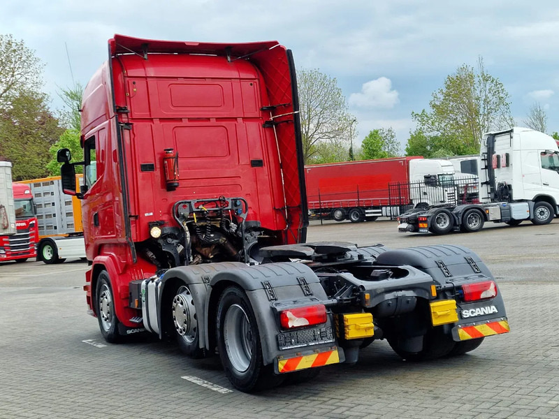 Scania R580 V8 Topline 6x2/4 MLB - Retarder - Full air - Steering axle - 2x tank - شاحنة جرار: صور 5 Scania R580 V8 Topline 6x2/4 MLB - Retarder - Full air - Steering axle - 2x tank - شاحنة جرار: صور 5