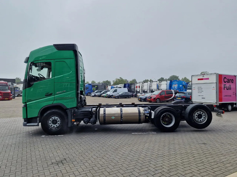 Volvo FH 13.460 Globetrotter 6x2 - Chassis - 4.60 WB - HUB Reduction - LNG - الشاسيه شاحنة: صور 4 Volvo FH 13.460 Globetrotter 6x2 - Chassis - 4.60 WB - HUB Reduction - LNG - الشاسيه شاحنة: صور 4