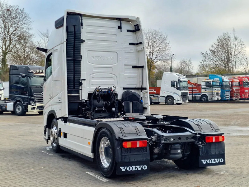 Volvo FH 13.500 Aero Globetrotter XL 4x2 - I Save - Retarder - I parkcool - 2x tank - Mirror cams - شاحنة جرار: صور 5 Volvo FH 13.500 Aero Globetrotter XL 4x2 - I Save - Retarder - I parkcool - 2x tank - Mirror cams - شاحنة جرار: صور 5