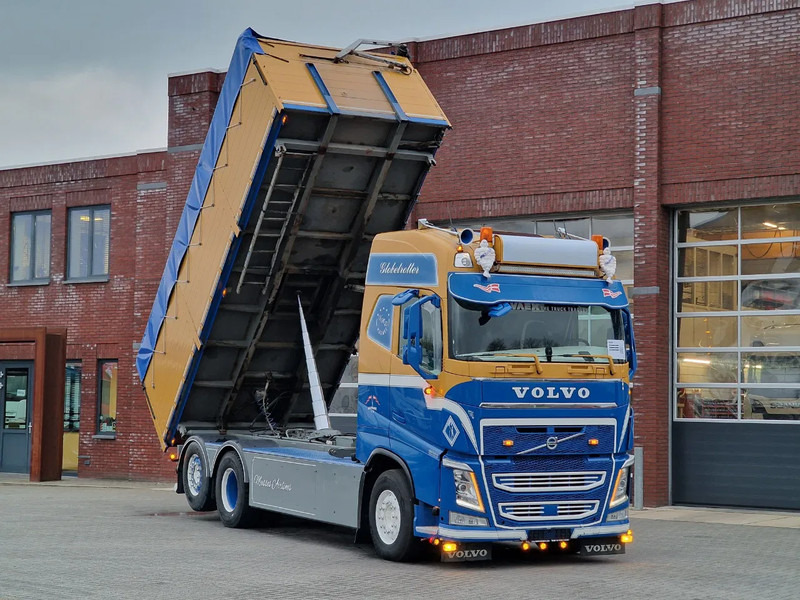 Volvo FH 13.540 Globetrotter 6x2 - 3 way tipper - Full air - I parkcool - Custom interior - قلابات: صور 1 Volvo FH 13.540 Globetrotter 6x2 - 3 way tipper - Full air - I parkcool - Custom interior - قلابات: صور 1