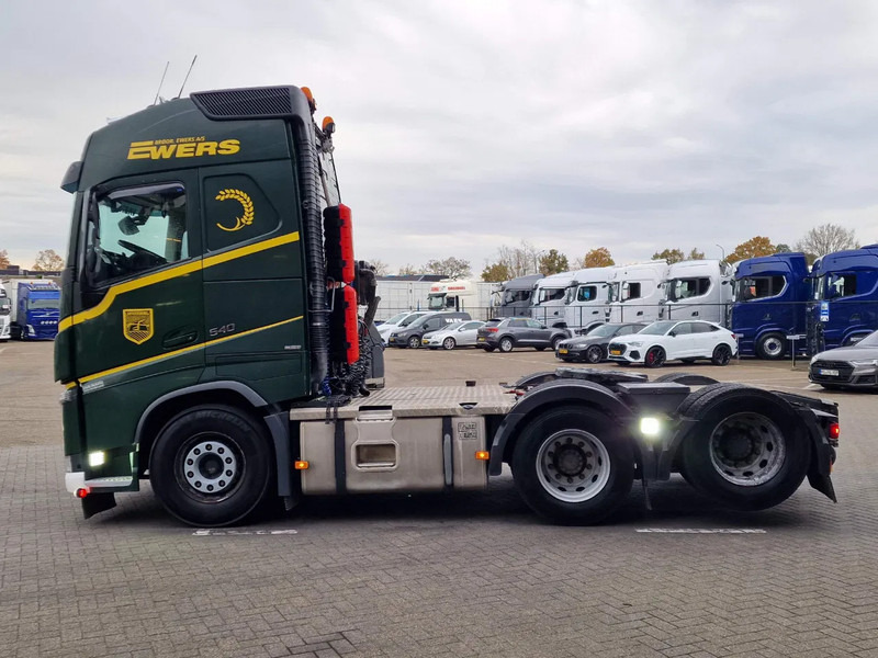 Volvo FH 13.540 Globetrotter 6x2 - PTO/Hydraulic - Full air - 3.00 WB - Leather - شاحنة جرار: صور 4 Volvo FH 13.540 Globetrotter 6x2 - PTO/Hydraulic - Full air - 3.00 WB - Leather - شاحنة جرار: صور 4