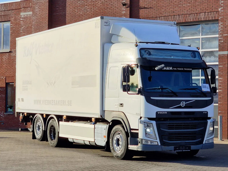Volvo FM 13.460 Globetrotter 6x2*4 - Frigo Carrier Supra 1150 U MT - Zepro loadlift - Steering axle - متساوي شاحنة: صور 1 Volvo FM 13.460 Globetrotter 6x2*4 - Frigo Carrier Supra 1150 U MT - Zepro loadlift - Steering axle - متساوي شاحنة: صور 1