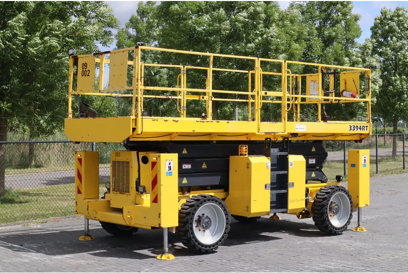 GMG 3394-RT | 12 METER | 1.020 KG | GENIE GS-3390 - رافعات مقصية: صور 3 GMG 3394-RT | 12 METER | 1.020 KG | GENIE GS-3390 - رافعات مقصية: صور 3