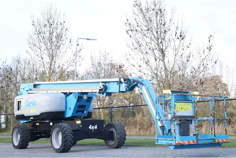 Genie S-80 J | 26.5 METER | 300 KG | LOW HOURS - رافعات سلة مفصلية: صور 5 Genie S-80 J | 26.5 METER | 300 KG | LOW HOURS - رافعات سلة مفصلية: صور 5