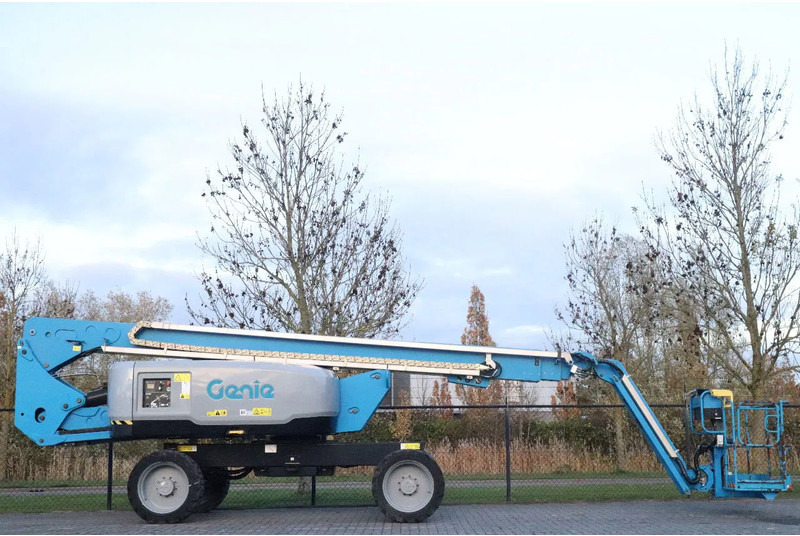 Genie S-80 J | 26.5 METER | 300 KG | LOW HOURS - رافعات سلة مفصلية: صور 4 Genie S-80 J | 26.5 METER | 300 KG | LOW HOURS - رافعات سلة مفصلية: صور 4