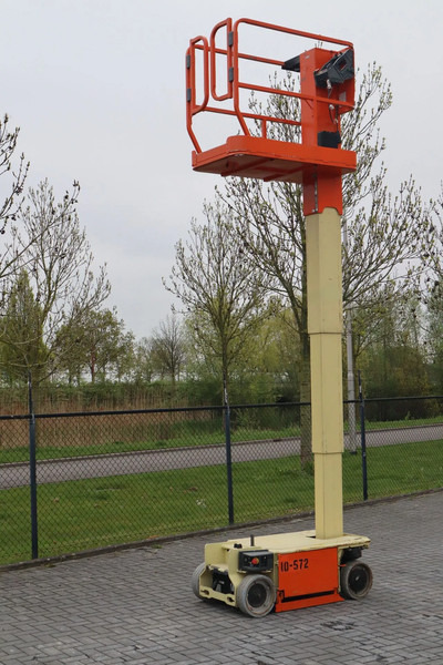منصات هيدروليكية متنقلة JLG 1230 ES | 5.6 METER | 230 KG: صور 8