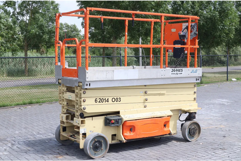 JLG 2646 ES | 10 METER | 450 KG - رافعات مقصية: صور 2 JLG 2646 ES | 10 METER | 450 KG - رافعات مقصية: صور 2