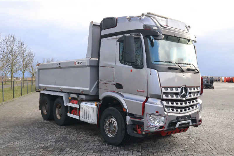 Mercedes-Benz Arocs 2658 2858 | 6X4 EURO 6 BIG AXLES | RETARDER | ENGINE PROBLEM - قلابات: صور 3 Mercedes-Benz Arocs 2658 2858 | 6X4 EURO 6 BIG AXLES | RETARDER | ENGINE PROBLEM - قلابات: صور 3