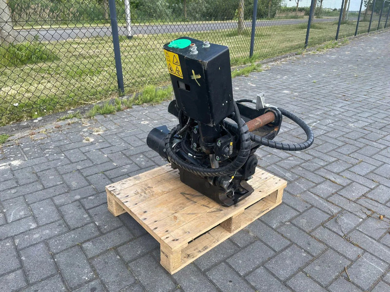 STEELWRIST X06 S40 | TILT ROTATOR | VLS | FPL | RF | NEW / UNUSED - مُلحق الحفار الدوار - آلات البناء: صور 3 STEELWRIST X06 S40 | TILT ROTATOR | VLS | FPL | RF | NEW / UNUSED - مُلحق الحفار الدوار - آلات البناء: صور 3