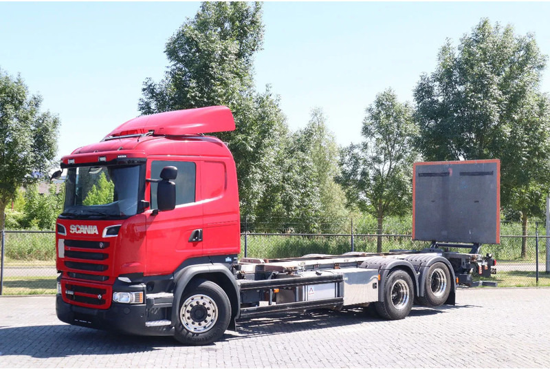 Scania R580 V8 | 6X2 | BDF | RETARDER | TAILLIFT | EURO 6 - شاحنات الحاويات / جسم علوي قابل للتغيير شاحنة: صور 1 Scania R580 V8 | 6X2 | BDF | RETARDER | TAILLIFT | EURO 6 - شاحنات الحاويات / جسم علوي قابل للتغيير شاحنة: صور 1