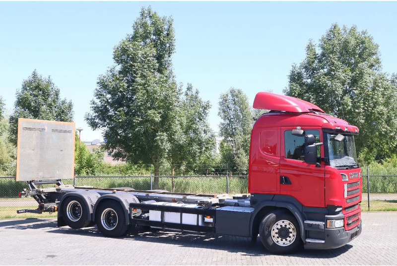 Scania R580 V8 | 6X2 | BDF | RETARDER | TAILLIFT | EURO 6 - شاحنات الحاويات / جسم علوي قابل للتغيير شاحنة: صور 3 Scania R580 V8 | 6X2 | BDF | RETARDER | TAILLIFT | EURO 6 - شاحنات الحاويات / جسم علوي قابل للتغيير شاحنة: صور 3