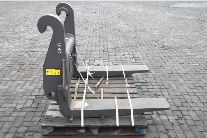 Volvo 91421 | STONE FORKS | VORKENBORD | GABEL | L150 - L220 - شوكات - معدات المناولة: صور 4 Volvo 91421 | STONE FORKS | VORKENBORD | GABEL | L150 - L220 - شوكات - معدات المناولة: صور 4