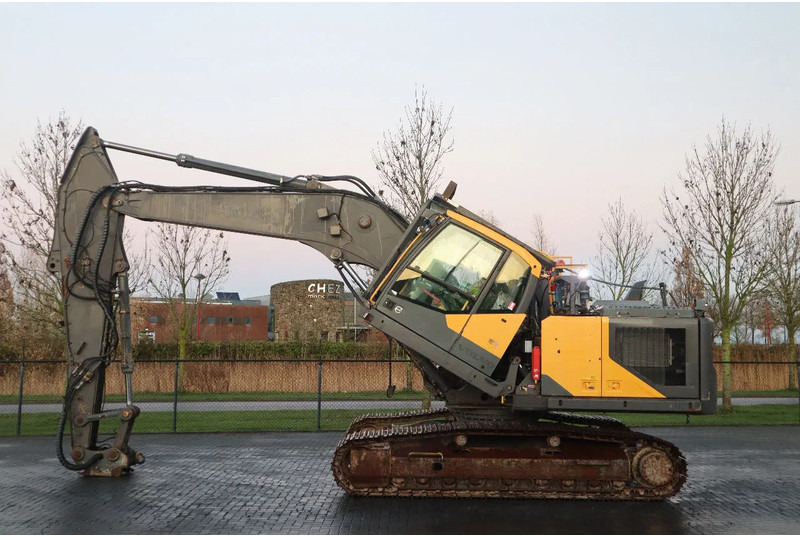 Volvo EC 250 EL | OILQUICK | DYNASET | TILT CABIN - حفارات زحافة: صور 1 Volvo EC 250 EL | OILQUICK | DYNASET | TILT CABIN - حفارات زحافة: صور 1
