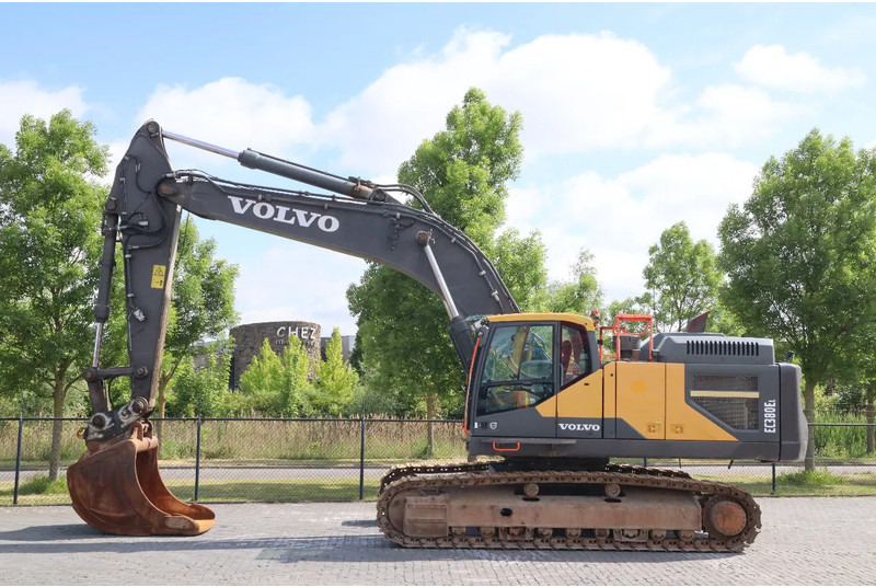 Volvo EC380EL | EC 380 EL | BUCKET | QUICK COUPLER - حفارات زحافة: صور 1 Volvo EC380EL | EC 380 EL | BUCKET | QUICK COUPLER - حفارات زحافة: صور 1