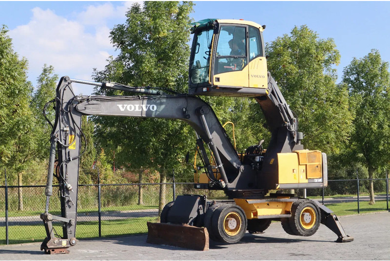 Volvo EW160C | EW 160 C | LIFT CAB | DOZERBLADE | QUICK COUPLER - حفارة النقل والشحن: صور 2 Volvo EW160C | EW 160 C | LIFT CAB | DOZERBLADE | QUICK COUPLER - حفارة النقل والشحن: صور 2