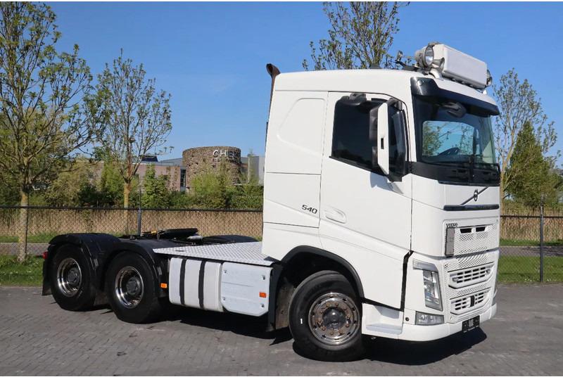 Volvo FH 13.540 6X4 | TANDEM LIFT | RETARDER | BIG AXLES | HYDR. | EURO 6 - شاحنة جرار: صور 3 Volvo FH 13.540 6X4 | TANDEM LIFT | RETARDER | BIG AXLES | HYDR. | EURO 6 - شاحنة جرار: صور 3