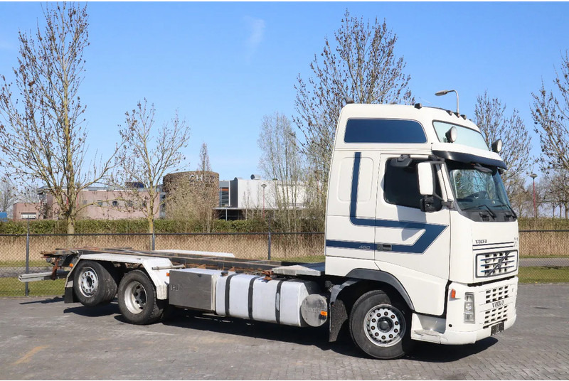 Volvo FH 460 | 6X2 | MANUAL | BDF | RETARDER | EURO 3 - شاحنات الحاويات / جسم علوي قابل للتغيير شاحنة: صور 3 Volvo FH 460 | 6X2 | MANUAL | BDF | RETARDER | EURO 3 - شاحنات الحاويات / جسم علوي قابل للتغيير شاحنة: صور 3