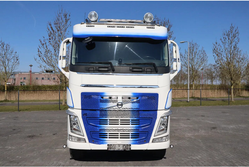 Volvo FH 540 | 8X4 | TANDEMLIFT | RETARDER | BIG AXLES | EURO 6 - قلابات: صور 2 Volvo FH 540 | 8X4 | TANDEMLIFT | RETARDER | BIG AXLES | EURO 6 - قلابات: صور 2