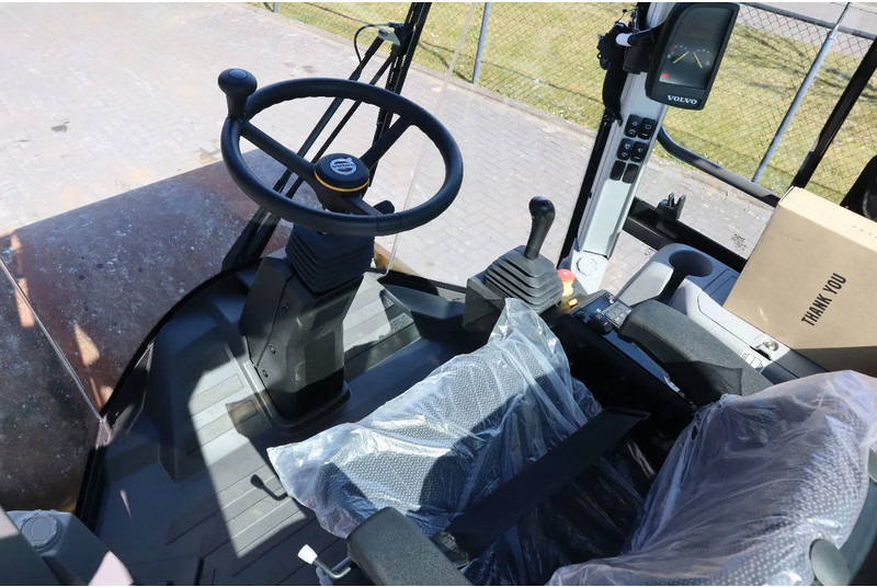 مدحلة Volvo SD75B | SD 75 B | NEW / UNUSED | 1 YEAR WARRANTY: صور 18