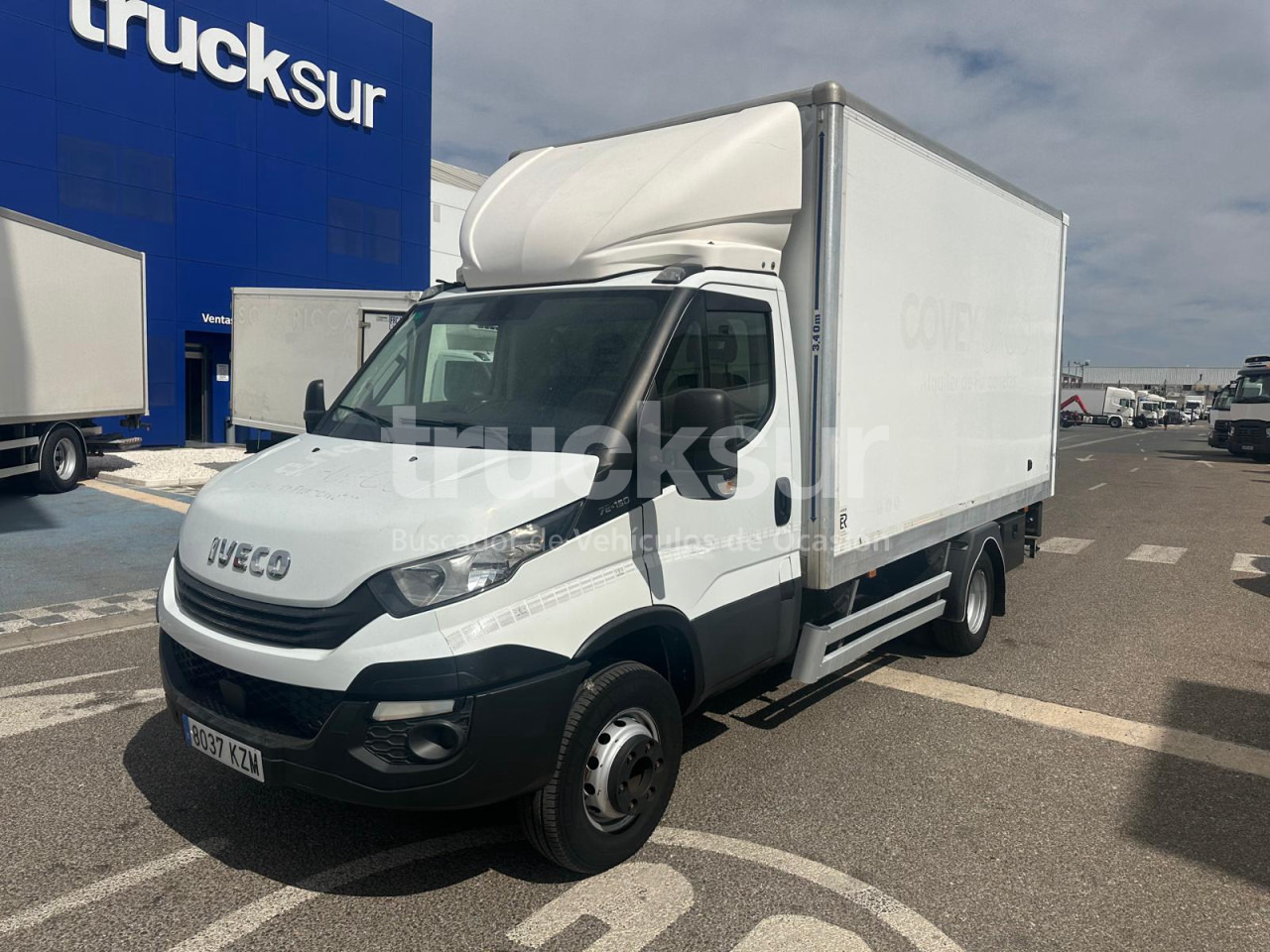 IVECO 72C15 GV P/E - بصندوق مغلق شاحنة: صور 2 IVECO 72C15 GV P/E - بصندوق مغلق شاحنة: صور 2