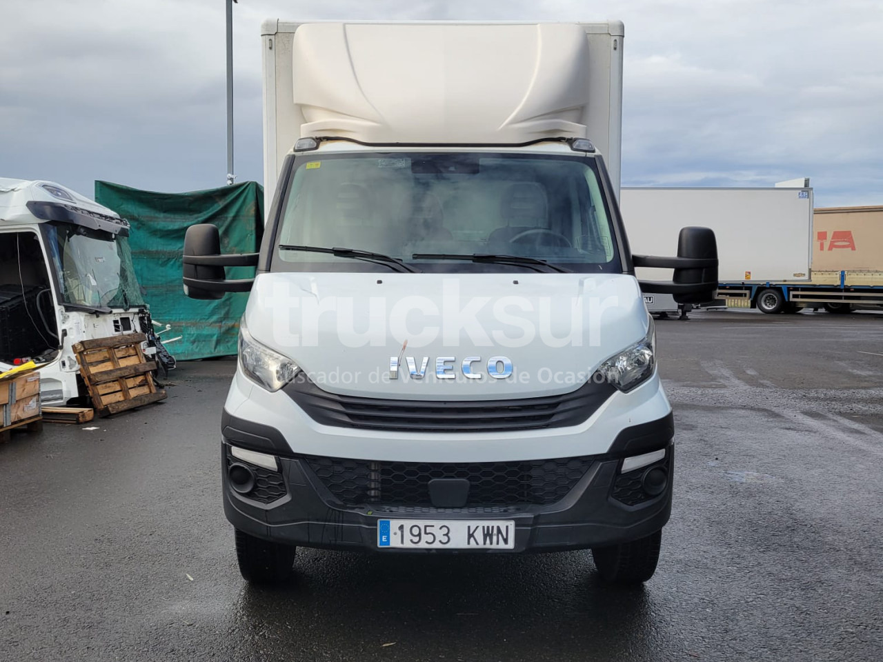 IVECO 72C18 P/E - بصندوق مغلق شاحنة: صور 5 IVECO 72C18 P/E - بصندوق مغلق شاحنة: صور 5
