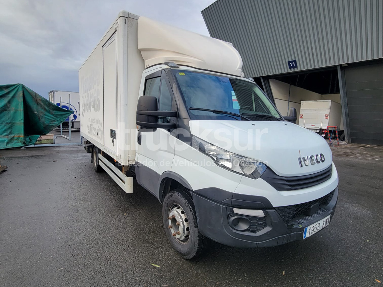 IVECO 72C18 P/E - بصندوق مغلق شاحنة: صور 1 IVECO 72C18 P/E - بصندوق مغلق شاحنة: صور 1