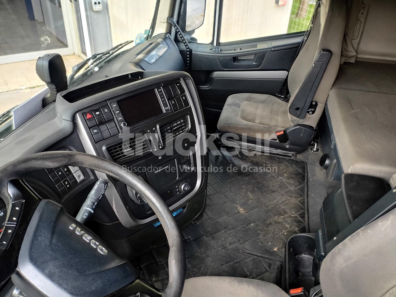 IVECO AS440S56T/P - شاحنة جرار: صور 5 IVECO AS440S56T/P - شاحنة جرار: صور 5