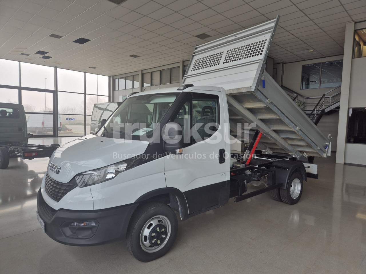 IVECO DAILY 35C14H - قلاب صغير: صور 1 IVECO DAILY 35C14H - قلاب صغير: صور 1