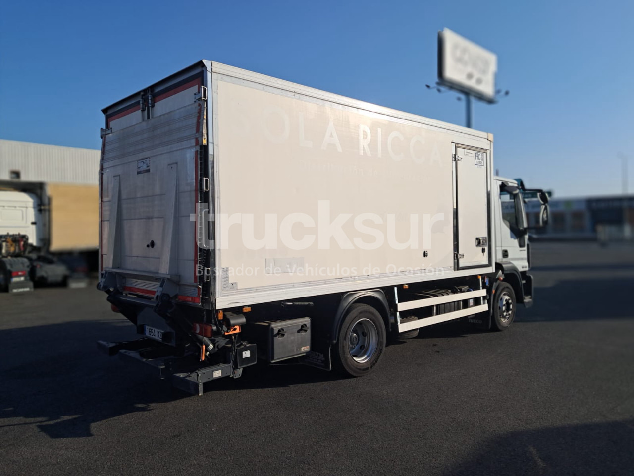 IVECO ML10E22 FRC-X - بصندوق مغلق شاحنة: صور 3 IVECO ML10E22 FRC-X - بصندوق مغلق شاحنة: صور 3
