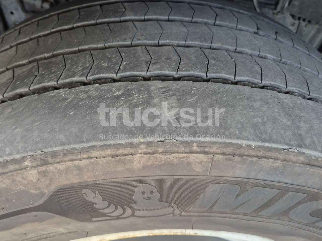 IVECO S-WAY AS440S46T/P - شاحنة جرار: صور 4 IVECO S-WAY AS440S46T/P - شاحنة جرار: صور 4