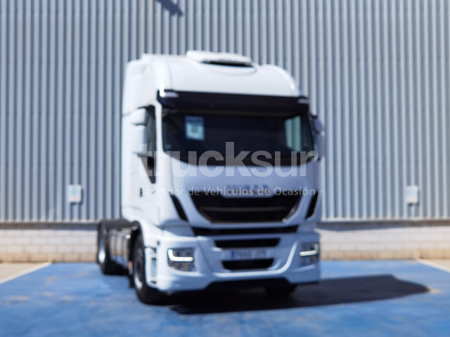 IVECO STRALIS AS440S48T/P ADR - شاحنة جرار: صور 2 IVECO STRALIS AS440S48T/P ADR - شاحنة جرار: صور 2