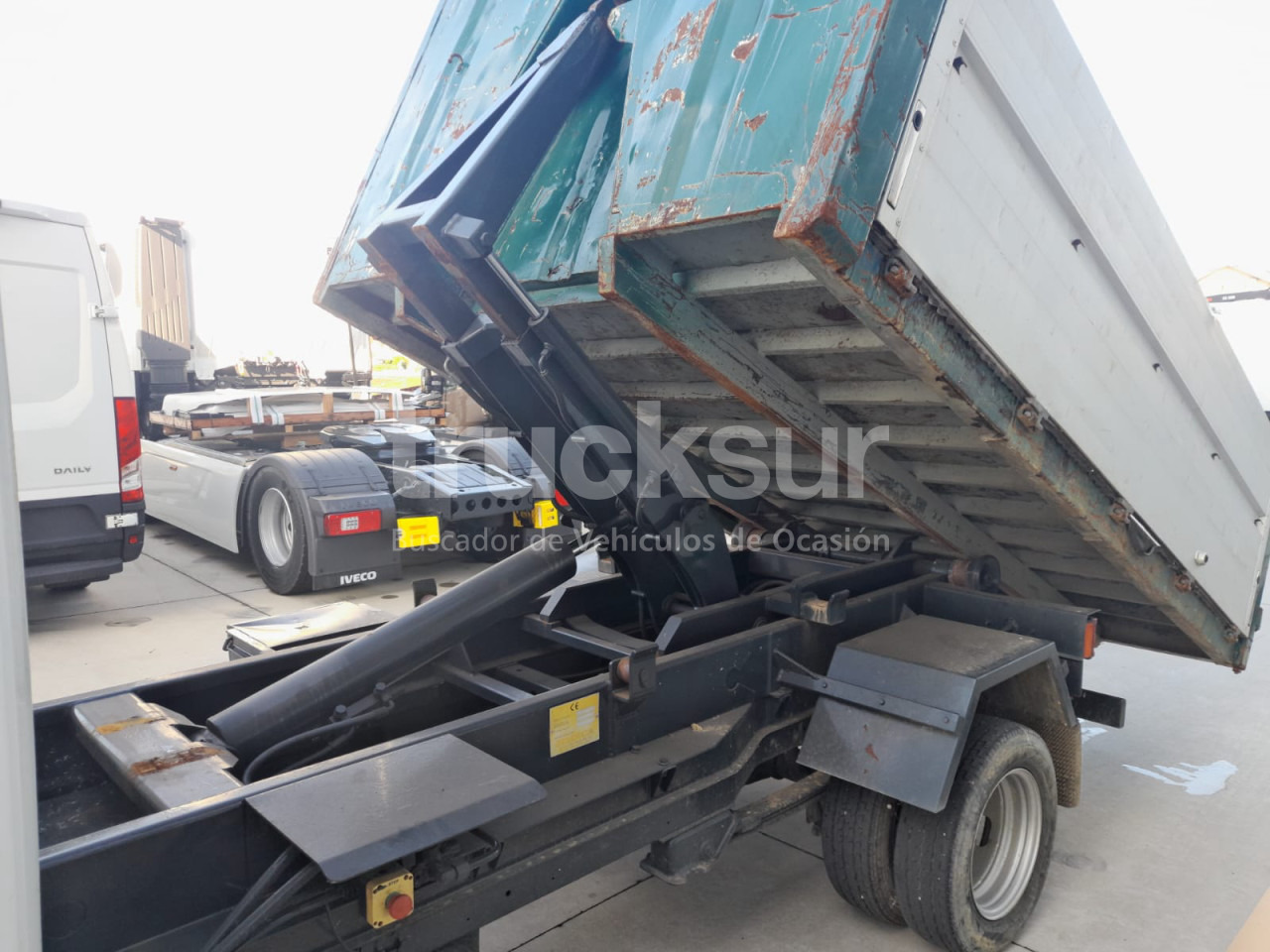 قلاب صغير MERCEDES 416CDI: صور 12 قلاب صغير MERCEDES 416CDI: صور 12