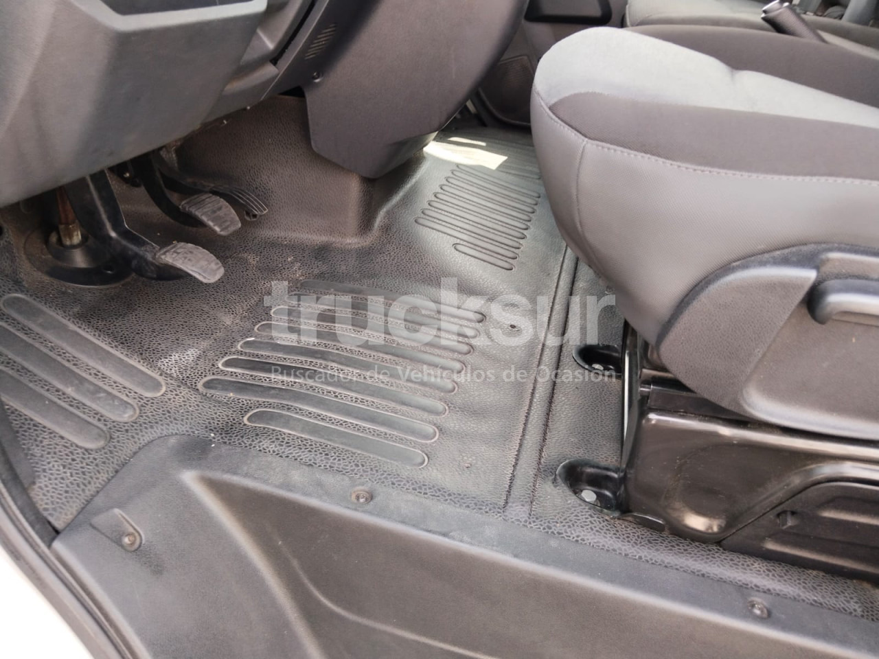 الشاحنات الصغيرة المبردة RENAULT 165.35 FRC-X: صور 19