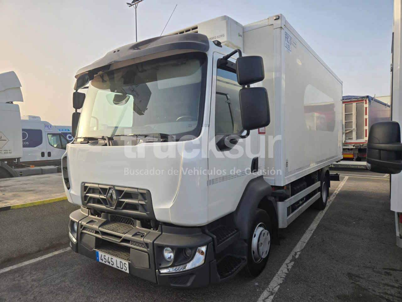 RENAULT D 12.240 FRC-X - بصندوق مغلق شاحنة: صور 1 RENAULT D 12.240 FRC-X - بصندوق مغلق شاحنة: صور 1
