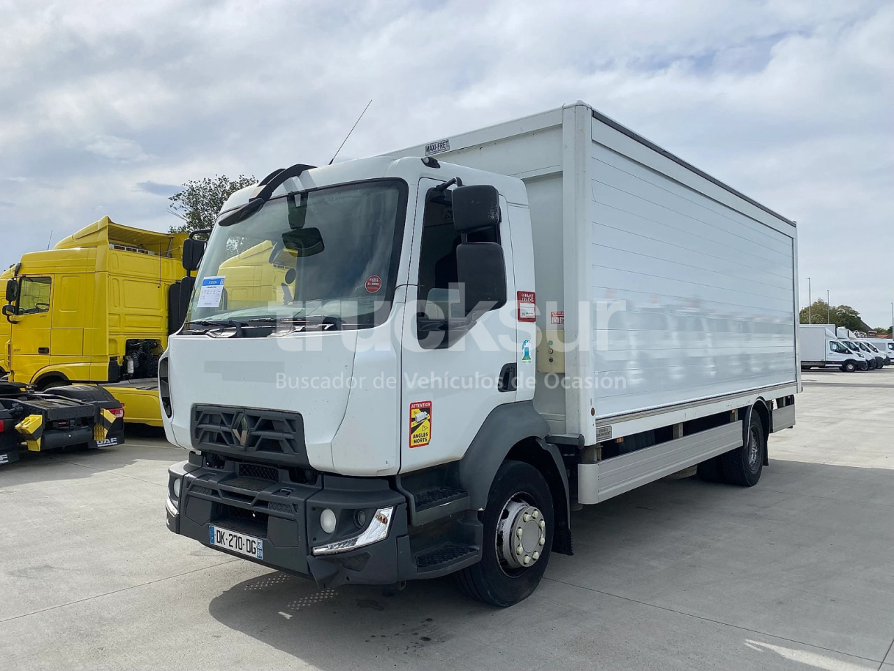 RENAULT D210.14 - بصندوق مغلق شاحنة: صور 1 RENAULT D210.14 - بصندوق مغلق شاحنة: صور 1