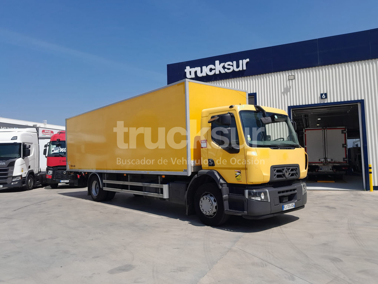 RENAULT D280.18 21P - بصندوق مغلق شاحنة: صور 2 RENAULT D280.18 21P - بصندوق مغلق شاحنة: صور 2