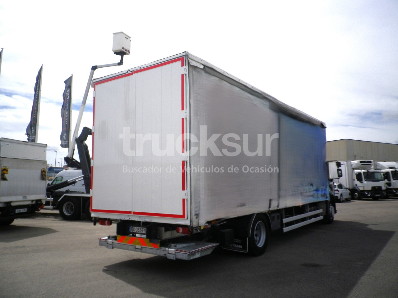 RENAULT D280.18 22P - شاحنة ستارة: صور 4 RENAULT D280.18 22P - شاحنة ستارة: صور 4