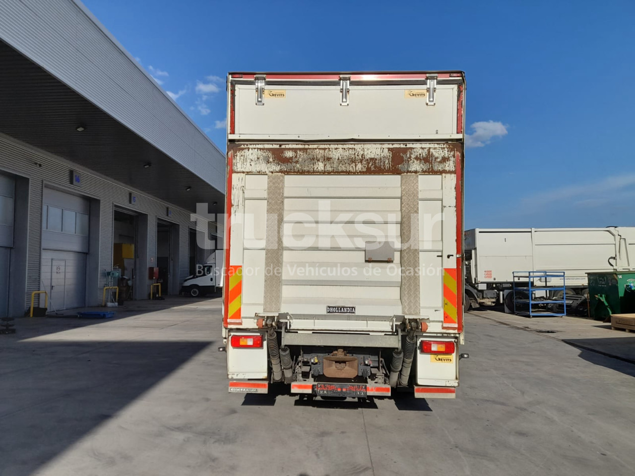 RENAULT D320.26 ejes 6x2*4 - شاحنة ستارة: صور 5 RENAULT D320.26 ejes 6x2*4 - شاحنة ستارة: صور 5