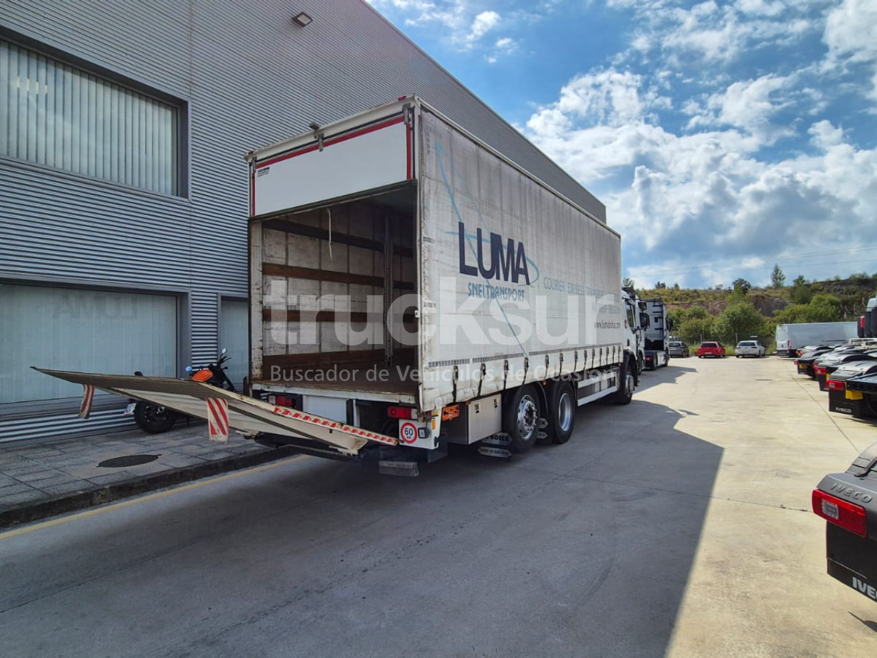 شاحنة ستارة RENAULT D320.26: صور 33