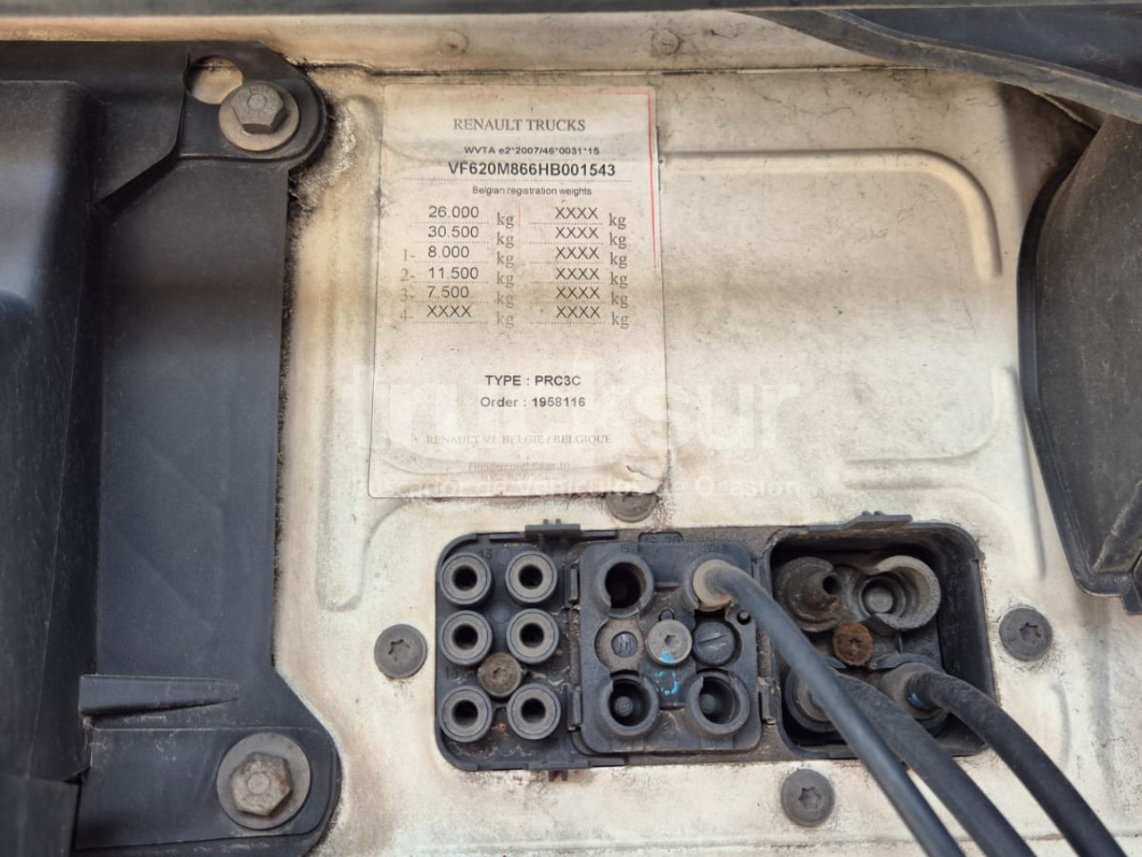 شاحنة ستارة RENAULT D320.26: صور 36