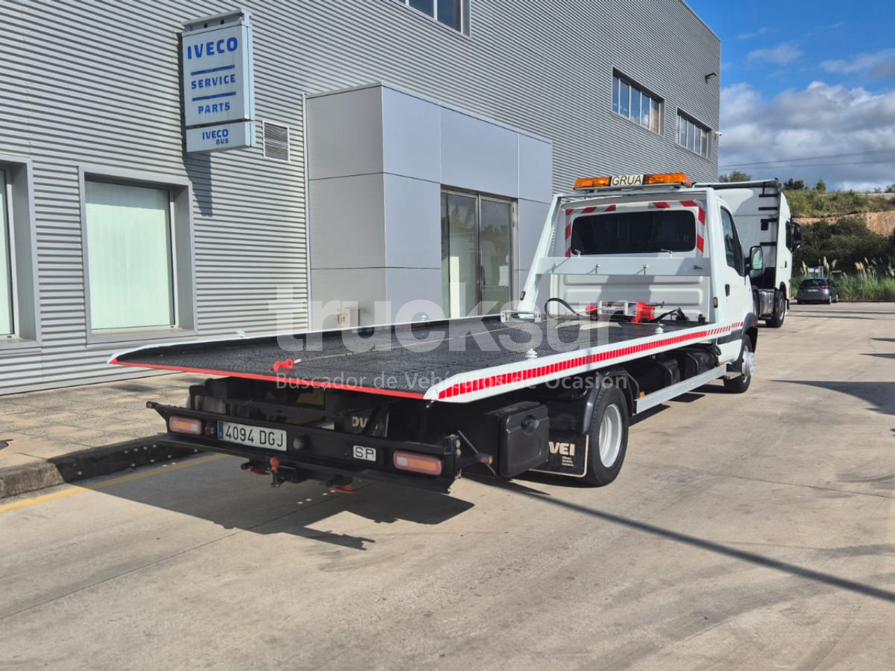 RENAULT MASTER - سيارة السحب للتصليح: صور 4 RENAULT MASTER - سيارة السحب للتصليح: صور 4