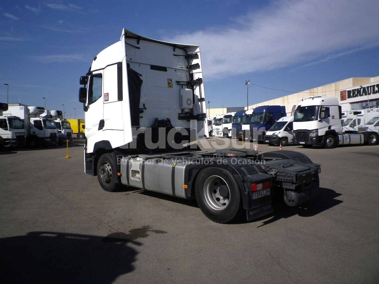 RENAULT T520 HIGH SLEEPER CAB - شاحنة جرار: صور 5 RENAULT T520 HIGH SLEEPER CAB - شاحنة جرار: صور 5