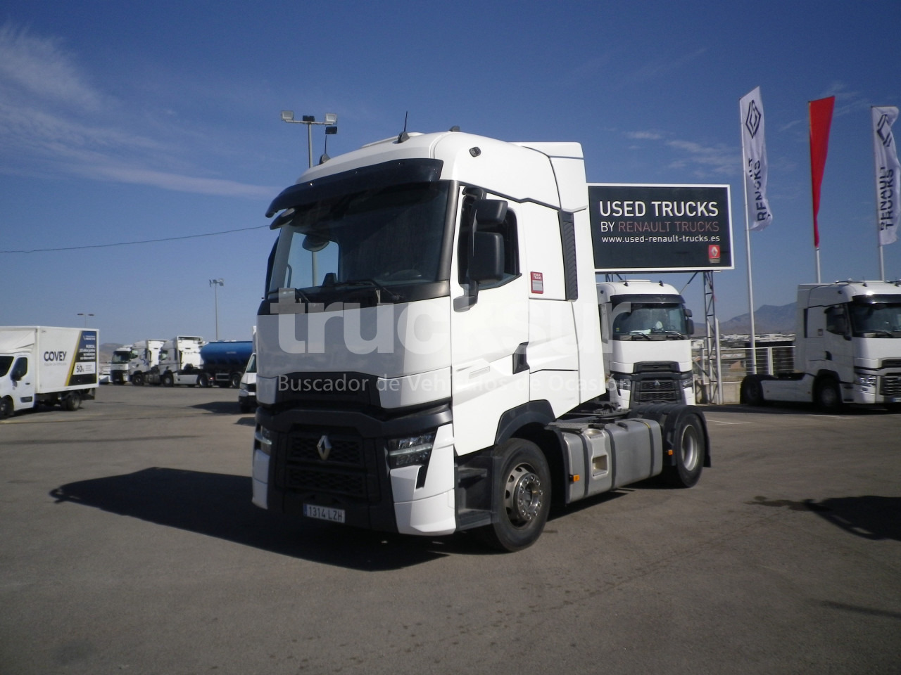 RENAULT T520 HIGH SLEEPER CAB - شاحنة جرار: صور 2 RENAULT T520 HIGH SLEEPER CAB - شاحنة جرار: صور 2