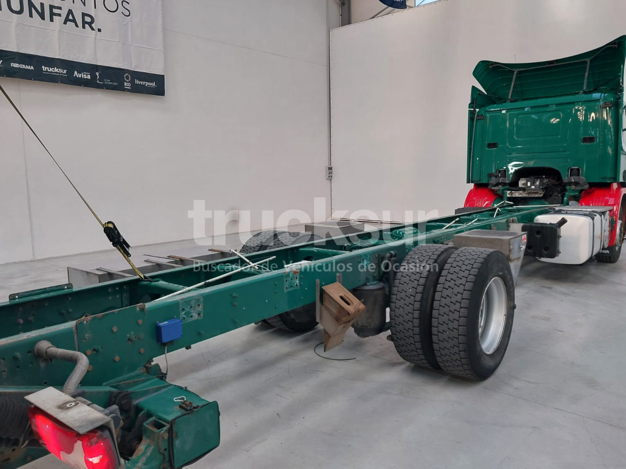 الشاسيه شاحنة SCANIA P280.18: صور 12