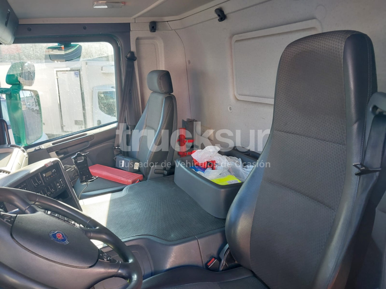 الشاسيه شاحنة SCANIA P280.18: صور 6